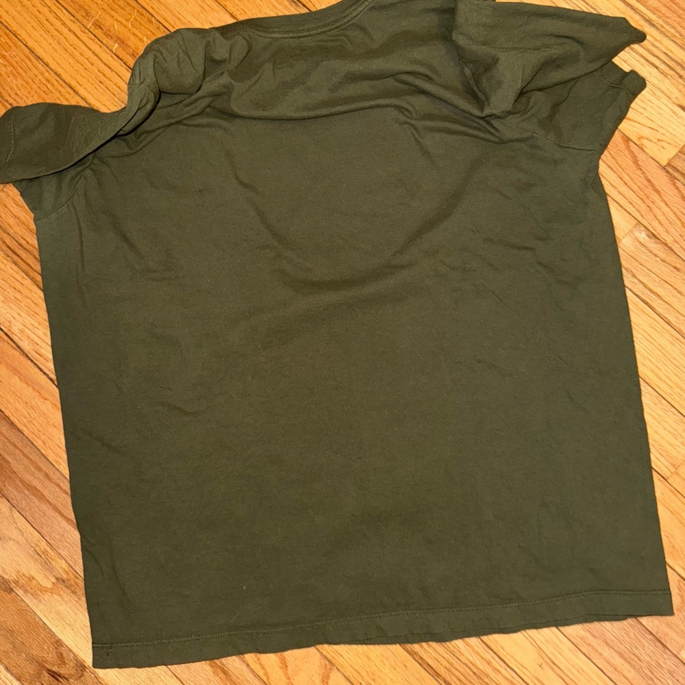 Men’s Nike T-Shirt - Picture 2 of 3